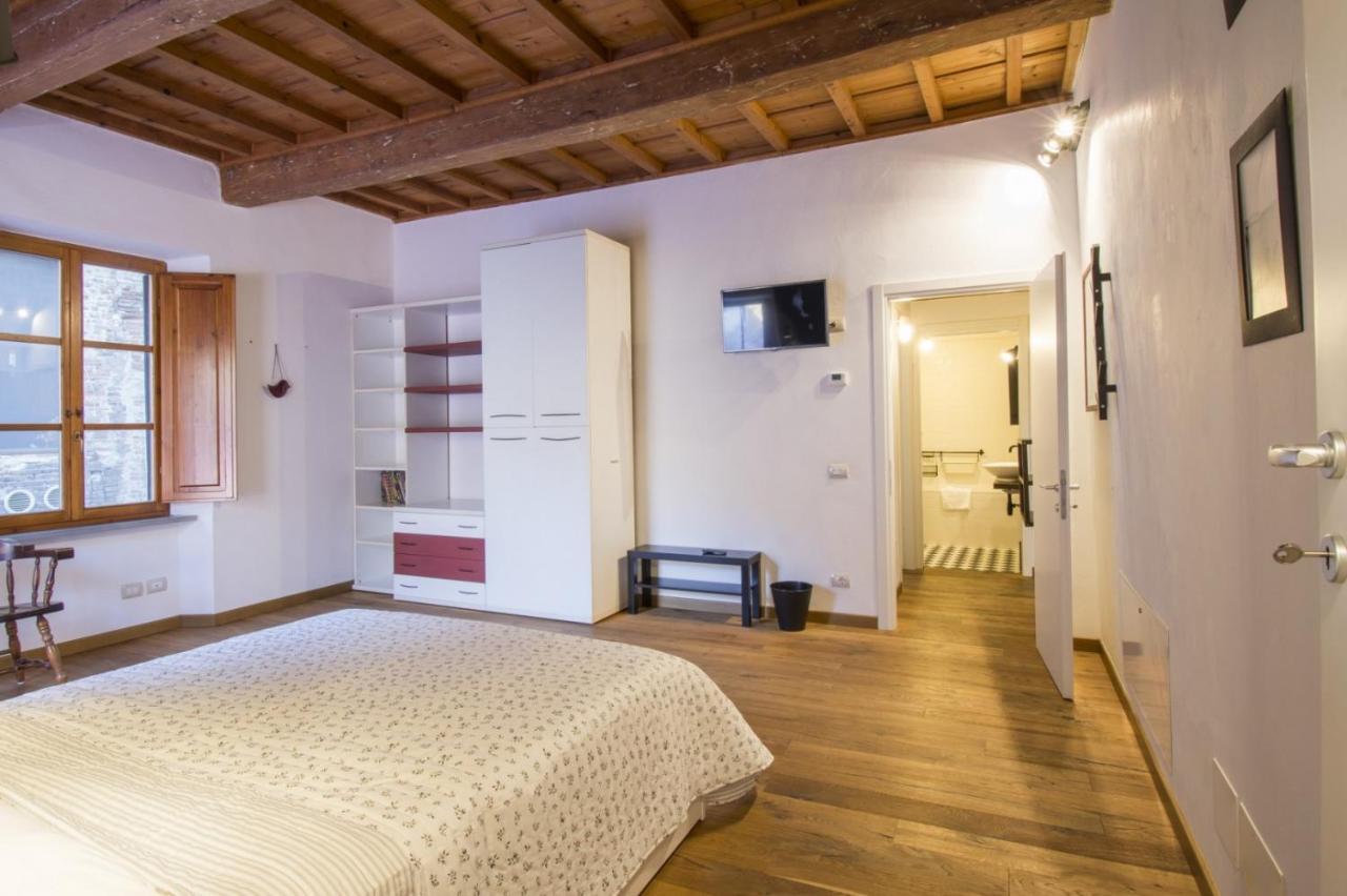 Altido Gorgeous Apt For 6 In The Historical Pisa Center Apartman Kültér fotó